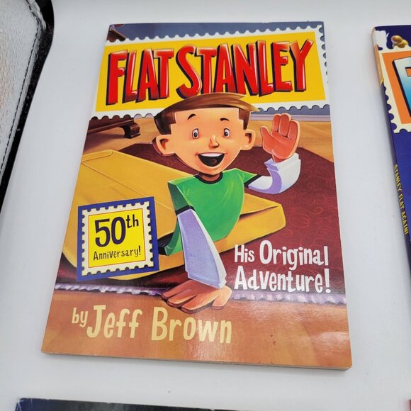 Flat Stanley by Jeff Brown Lot of 9 Chapter Books for Advancing Readers - CB019 - Picture 2 of 10